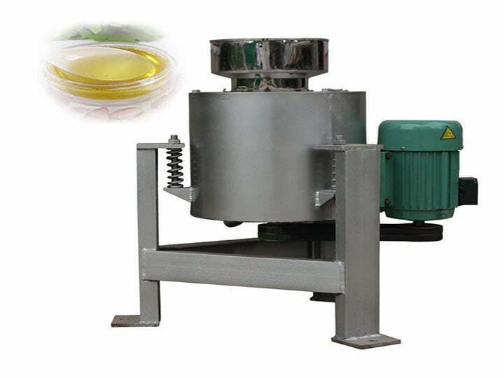 Cooking oil filtering machine